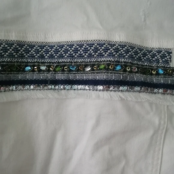 ESQUALO Jean Jacket with Sparkling Accents - Picture 8 of 10